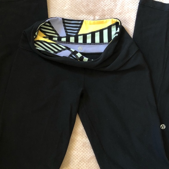 Lululemon Groove Pants - Picture 1 of 6